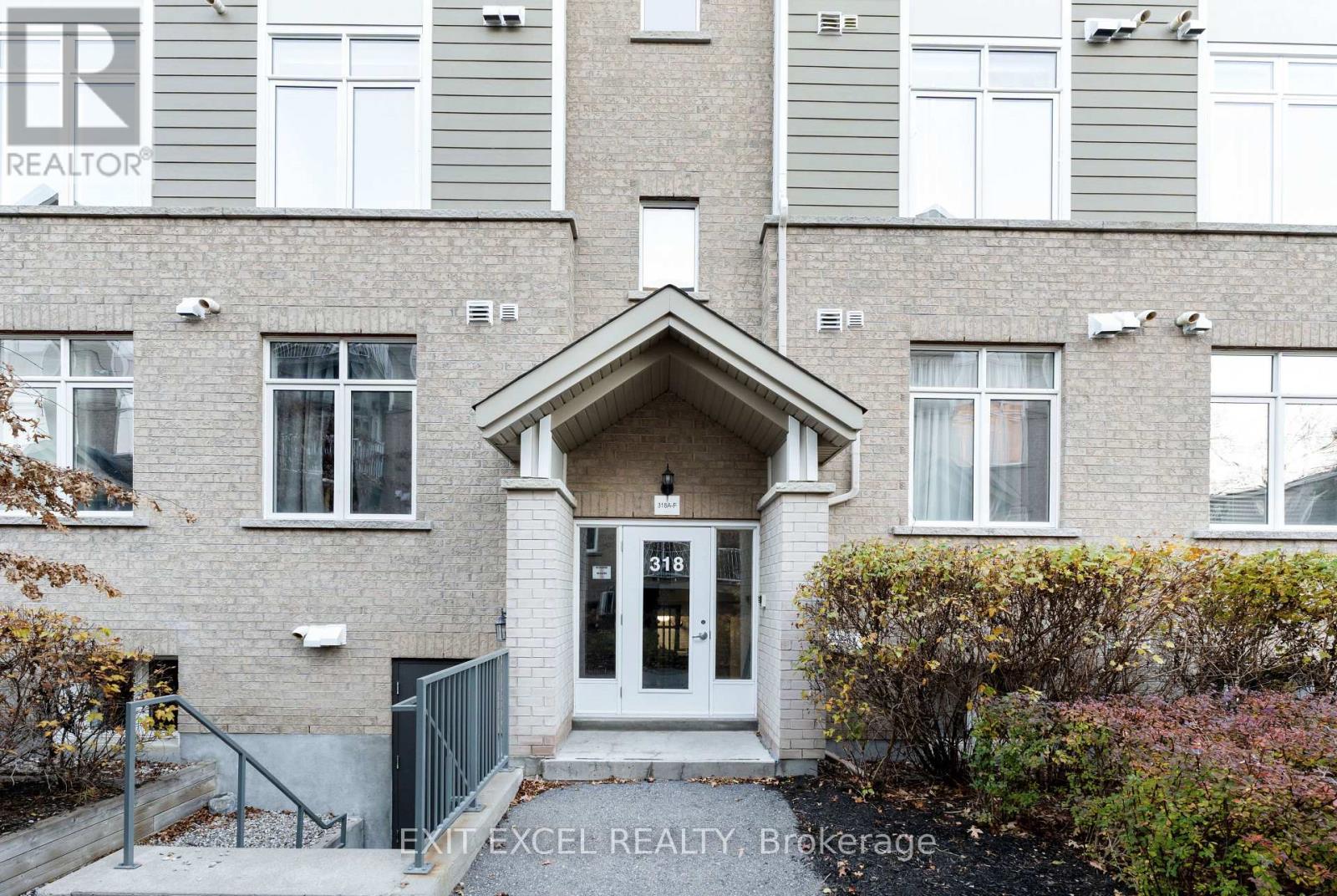 C - 318 EVEREST|Ottawa, Ontario K1G4E3