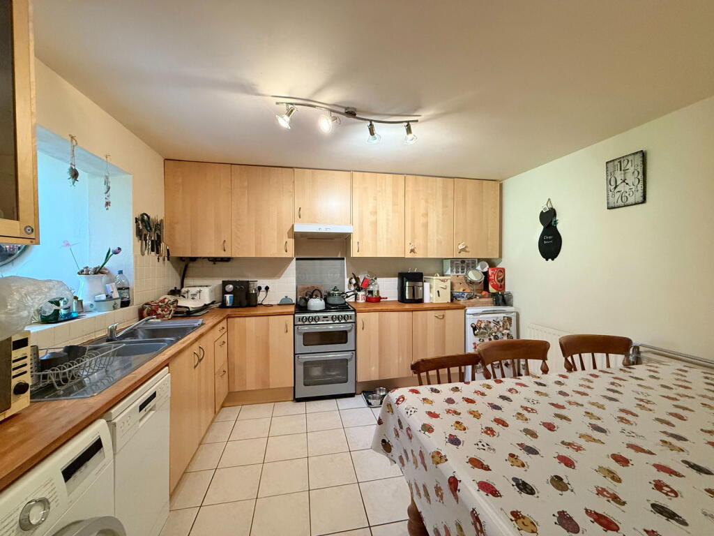 Additional image 4 of Cophams Close, Solihull