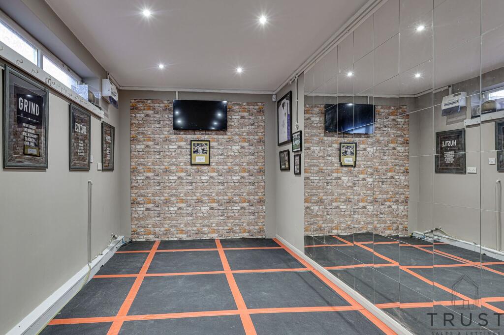 Additional image 65 of Wakefield Road, Drighlington, BD11