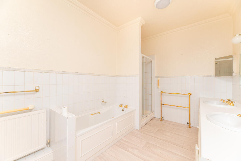 Additional image 9 of Lady Park Avenue, Bingley, West Yorkshire, BD16