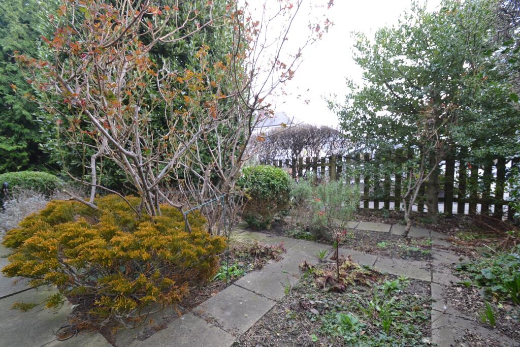 Additional image 12 of Albert Avenue, Idle,