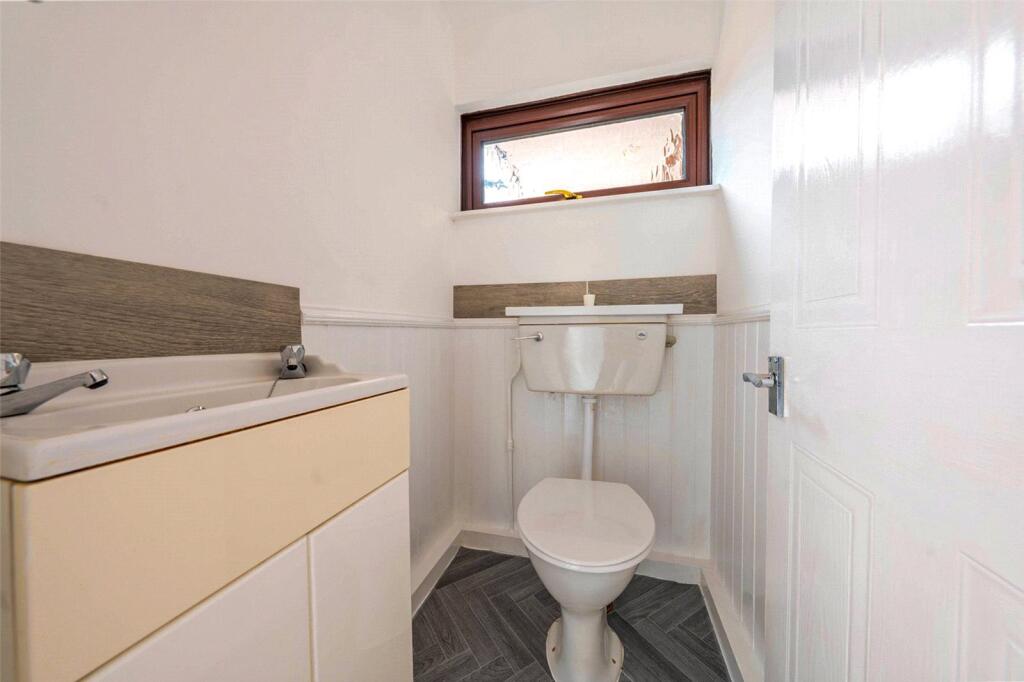 Additional image 13 of Clifton Avenue, Tamworth, Staffordshire, B79