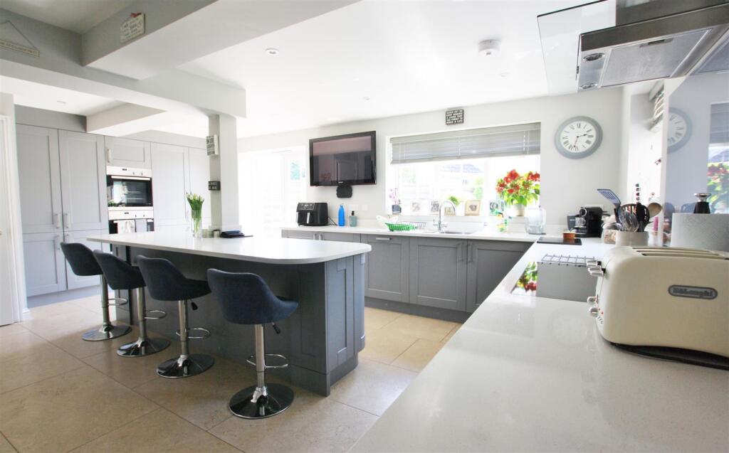 Additional image 10 of John Rennie Close, Bradford-On-Avon