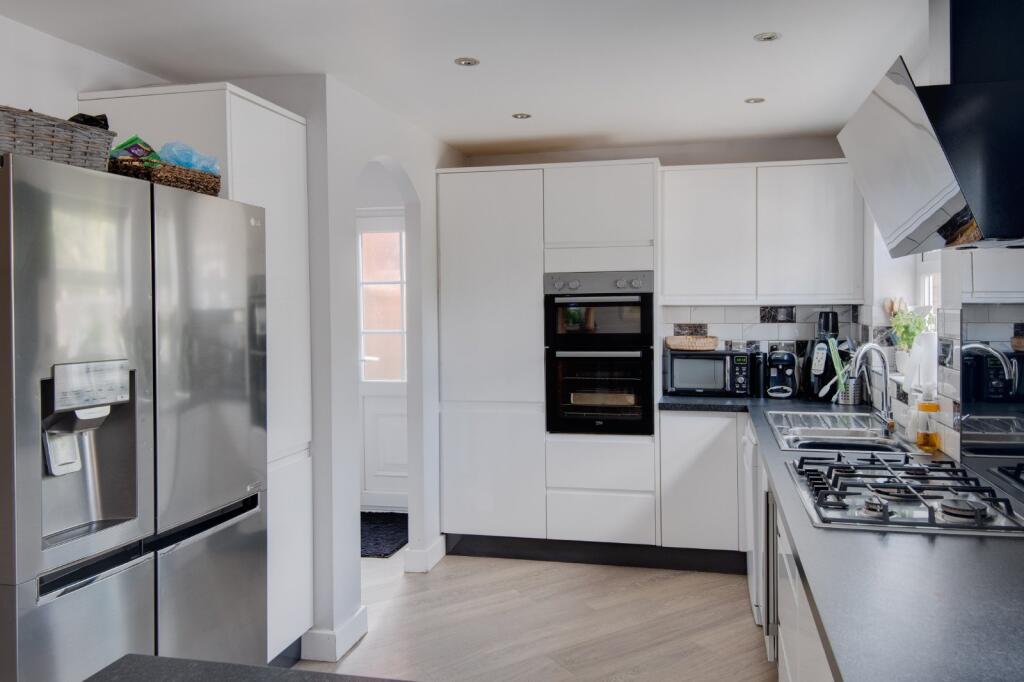 Additional image 4 of Briar Close, Lickey End, Bromsgrove, Worcestershire, B60