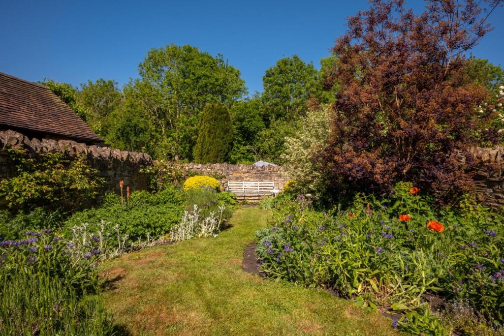 Additional image 20 of 2 The Hamlet, Marlciff, Alcester