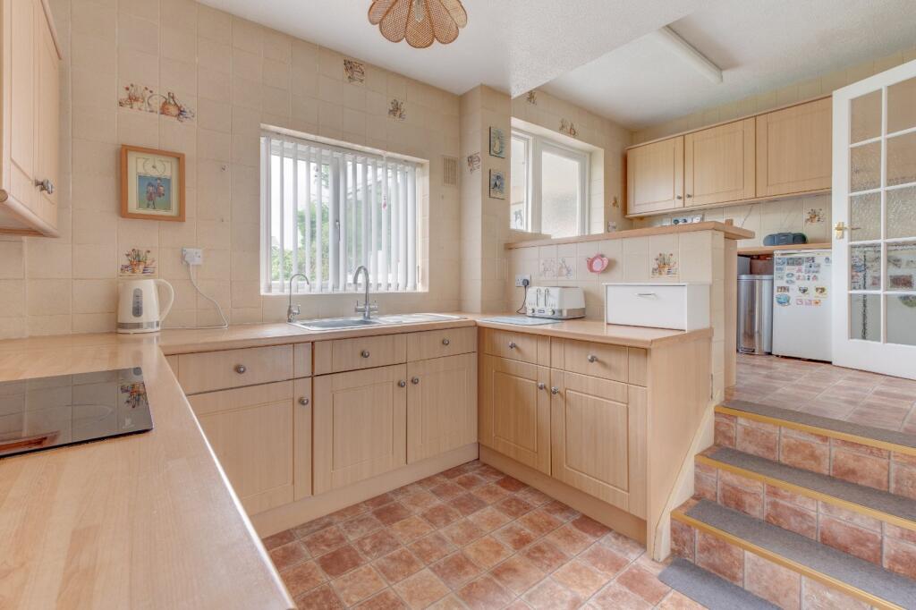 Additional image 3 of Lechlade Close, Church Hill North, Redditch, B98