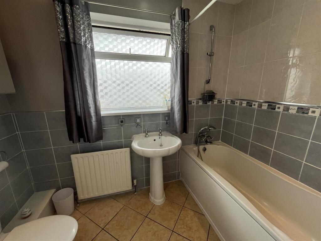 Additional image 16 of Worthing Head Close, Wyke, Bradford