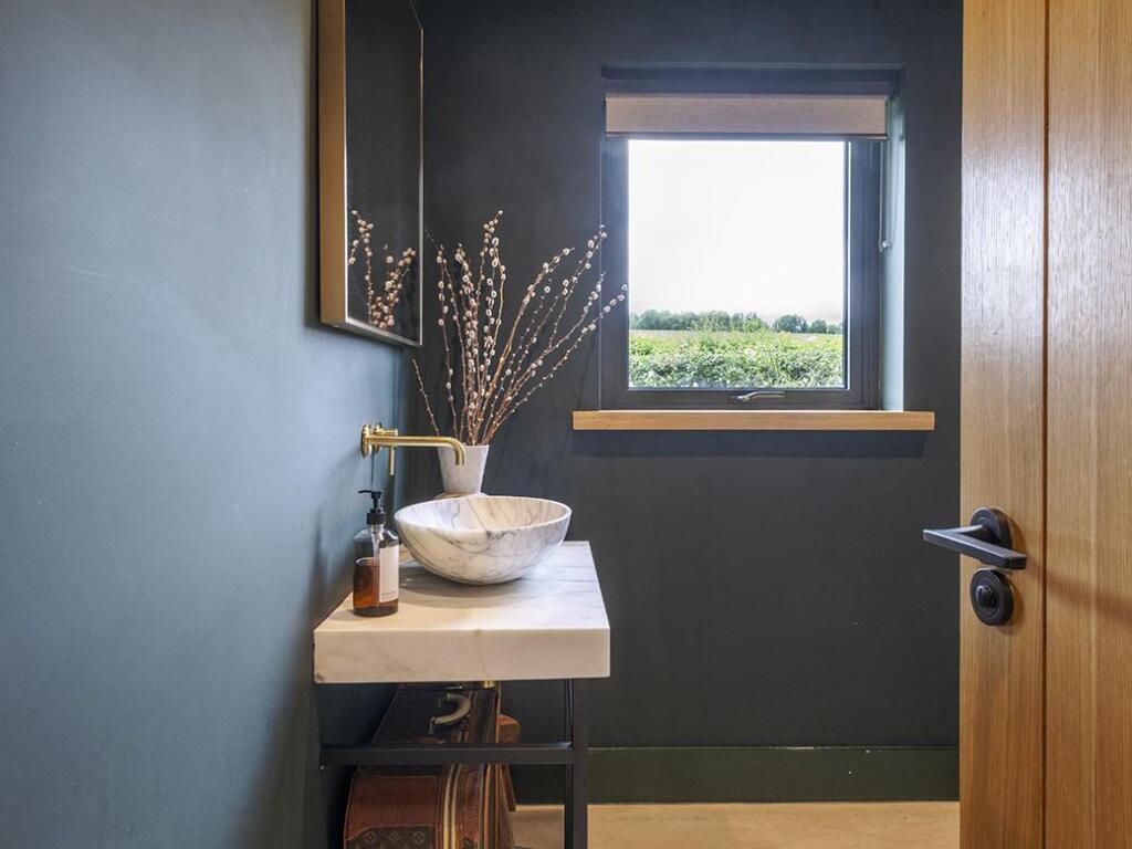 Additional image 22 of Blackford