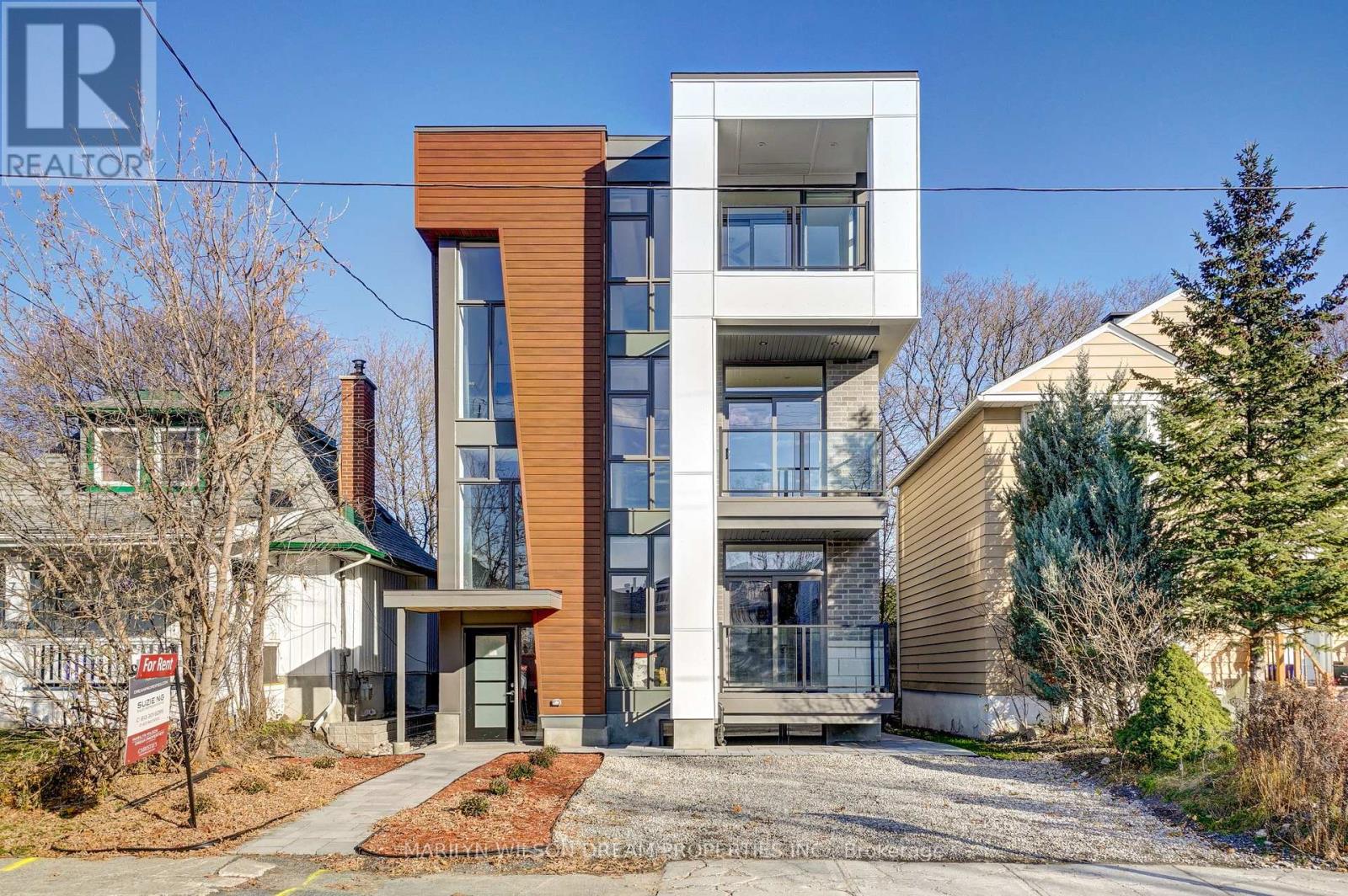 1 - 9 GILCHRIST AVENUE|Ottawa, Ontario K1Y0M7