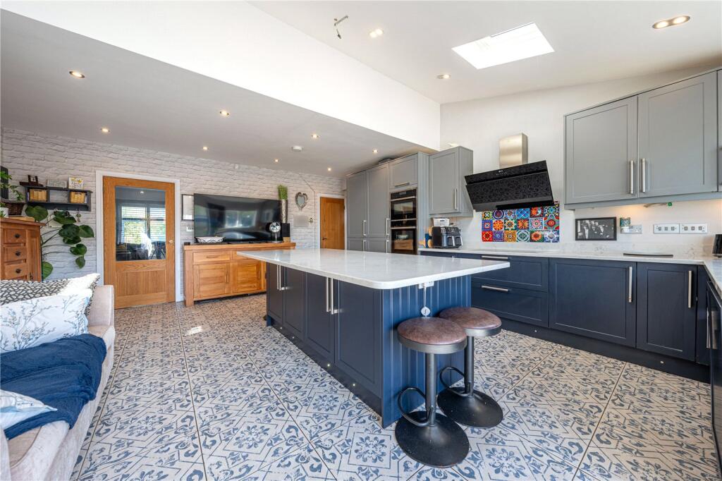 Additional image 4 of Hedging Lane, Wilnecote, Tamworth, Staffordshire, B77