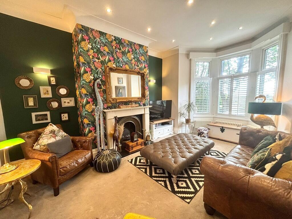 Additional image 3 of Northfield Terrace, Queensbury, Bradford