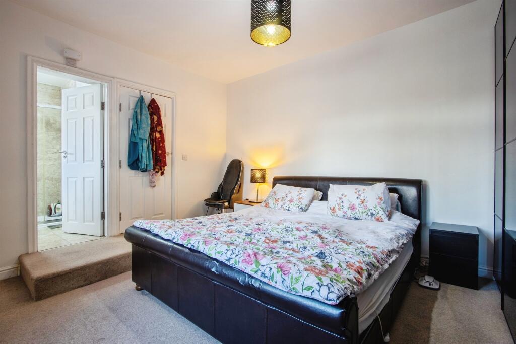 Additional image 7 of Bradford Road, Drighlington, Bradford