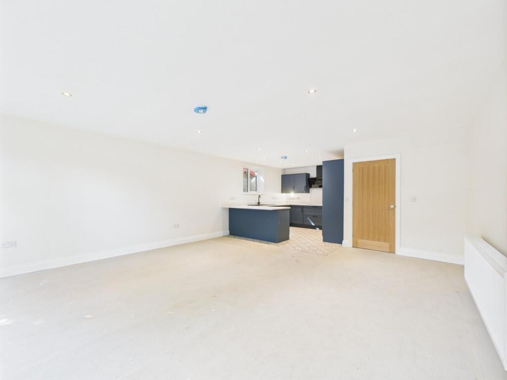 Additional image 5 of Brackendale, Thackley