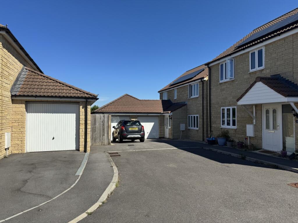 Additional image 14 of 11 Collingham Close, Templecombe, Somerset, BA8