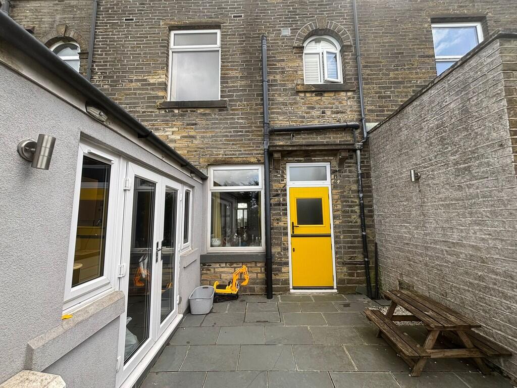 Additional image 19 of Northfield Terrace, Queensbury, Bradford