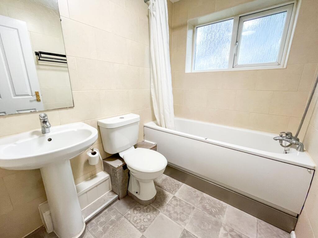 Additional image 7 of Vineys Yard, Bruton, BA10