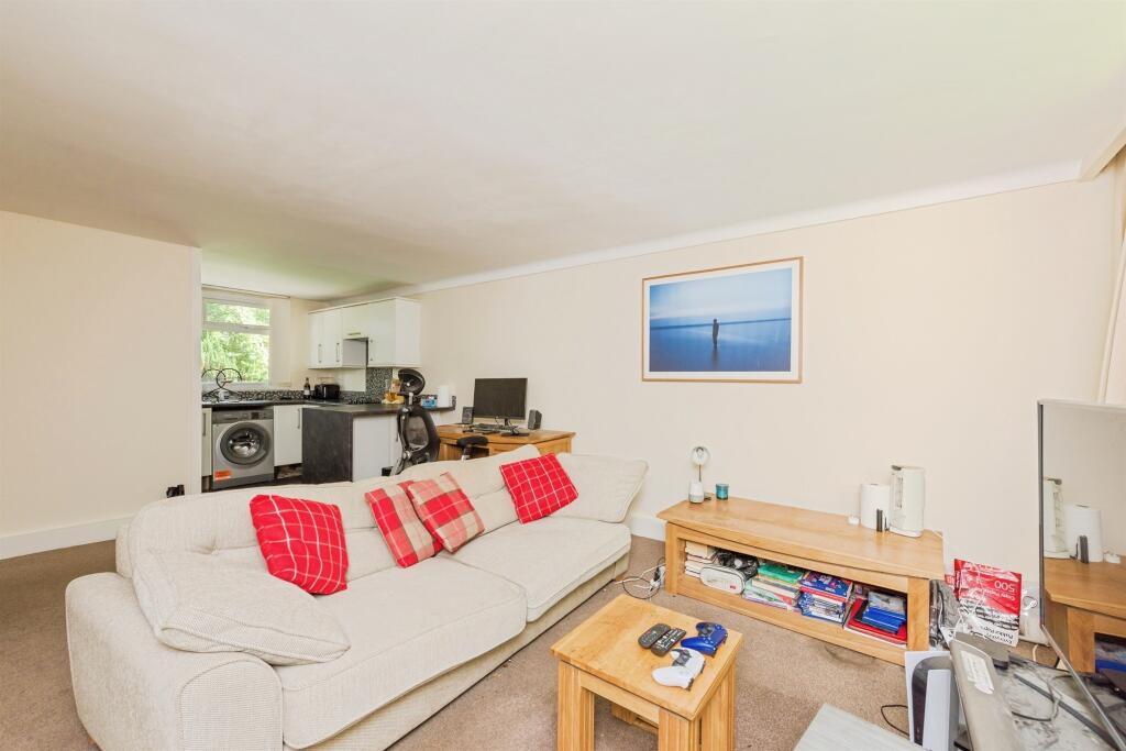 Additional image 18 of Pages Close, Sutton Coldfield