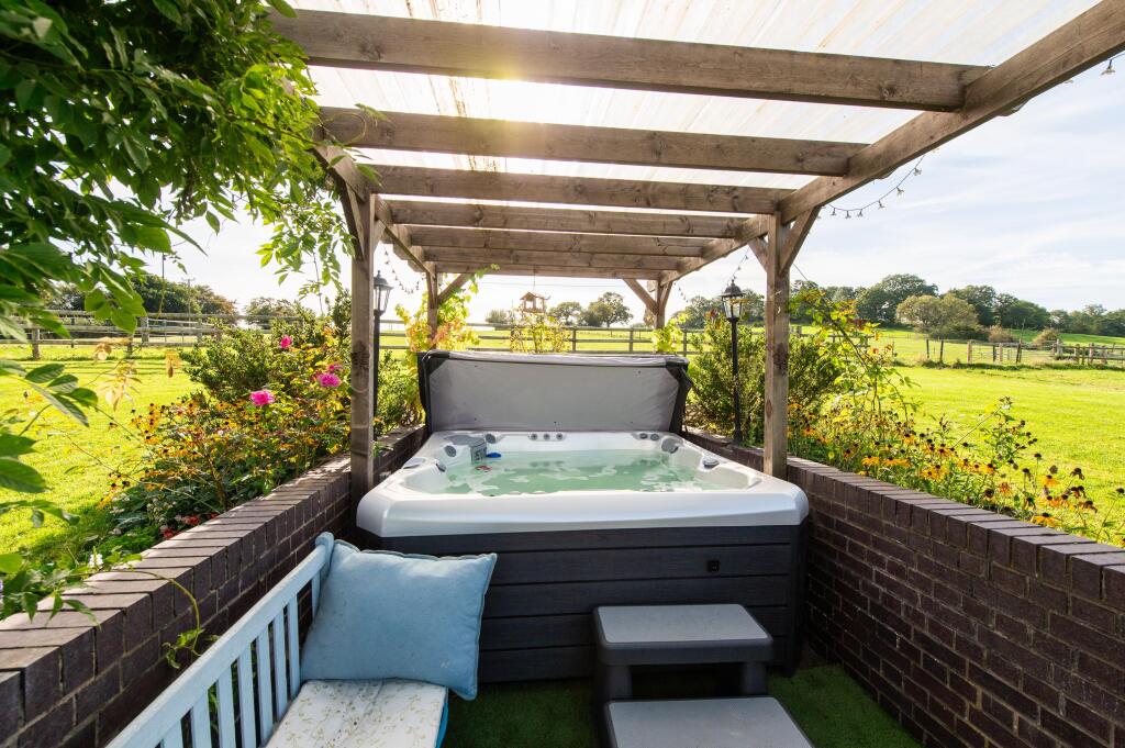 Additional image 15 of Icknield Street, Alvechurch, Birmingham, B48