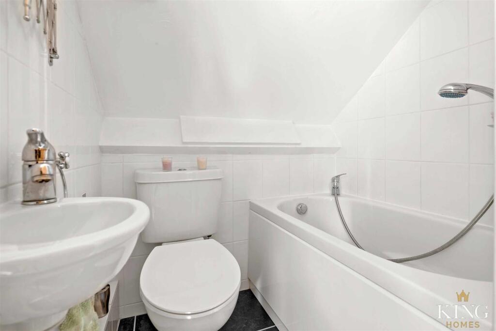 Additional image 14 of Kings Lane, Broom