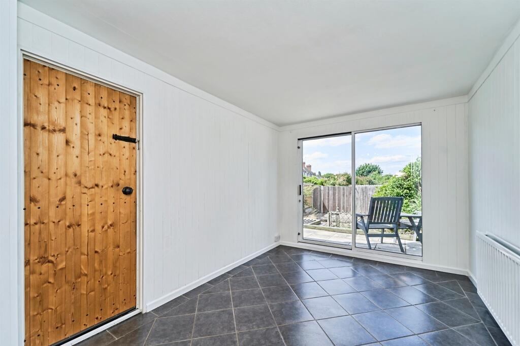 Additional image 17 of Moorlands Road, West Bromwich