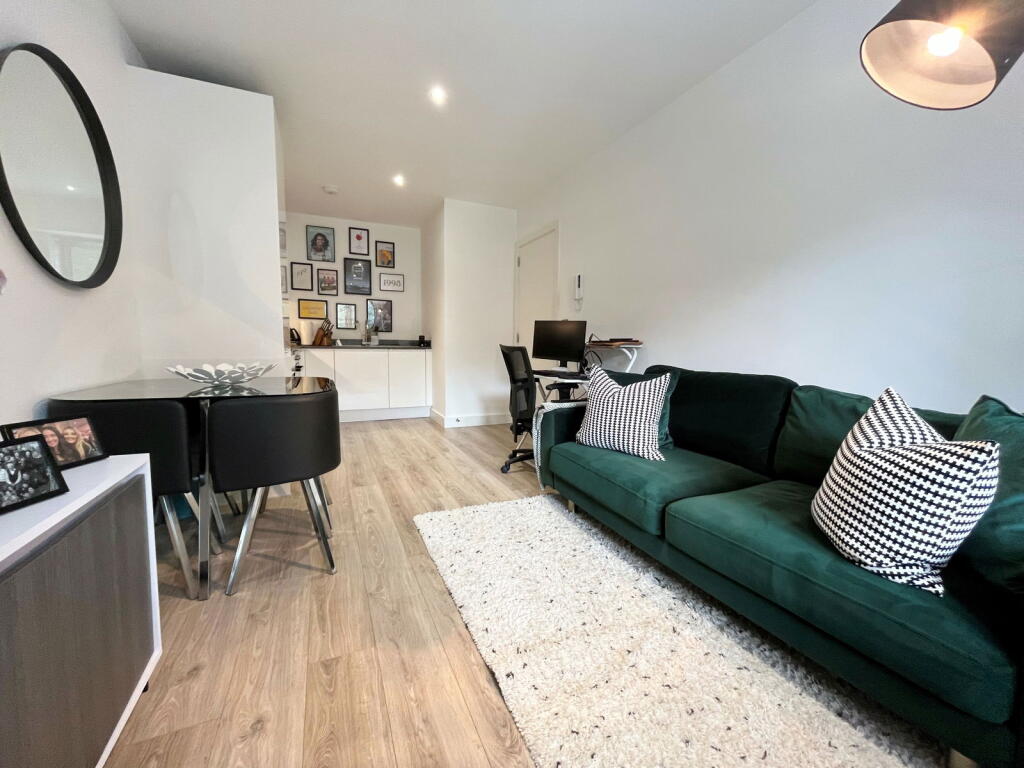 Additional image 3 of Broadoaks, Streetsbrook Road, Solihull