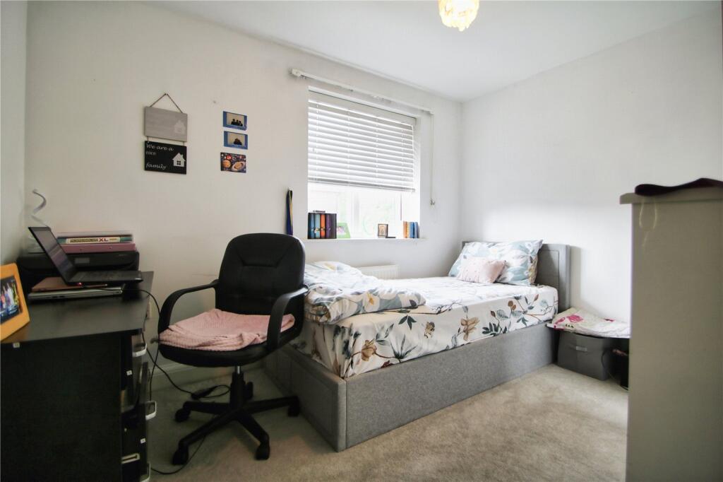 Additional image 9 of Middlewood Close, Lode Heath, Solihull, West Midlands, B91