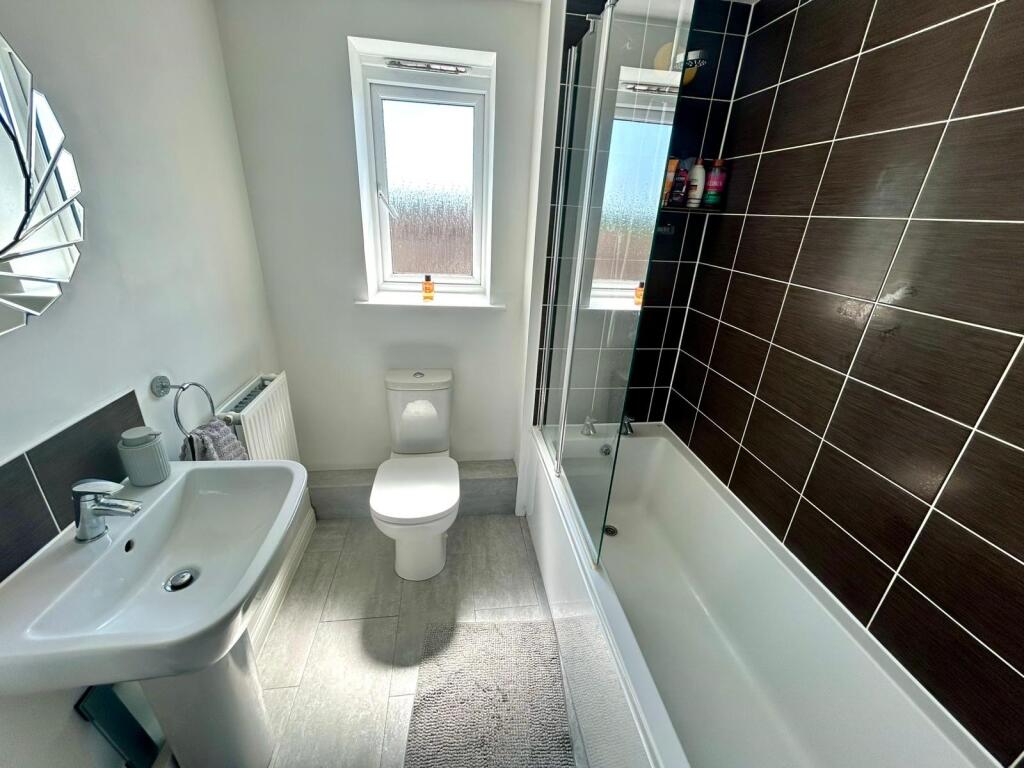 Additional image 8 of Shackleton Road, Yeovil, BA21