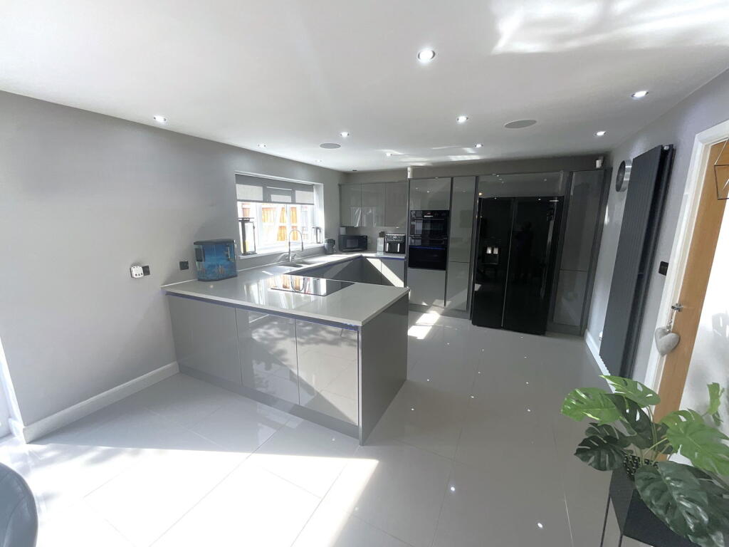 Additional image 9 of HALESOWEN, Briery Road