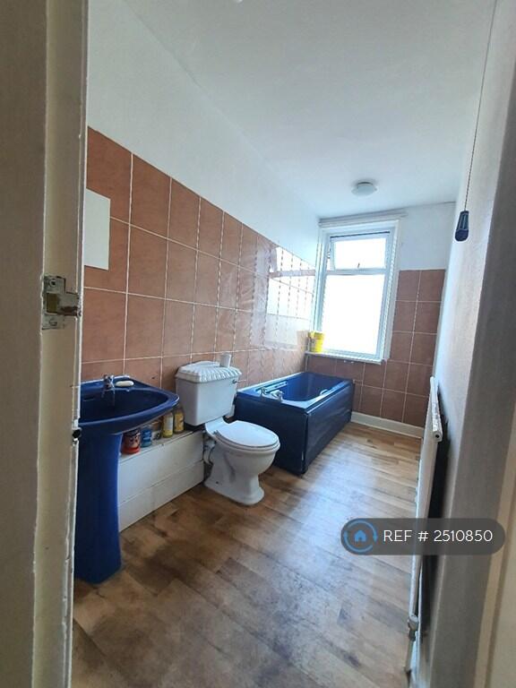 Additional image 9 of Birklands Road, Shipley, BD18