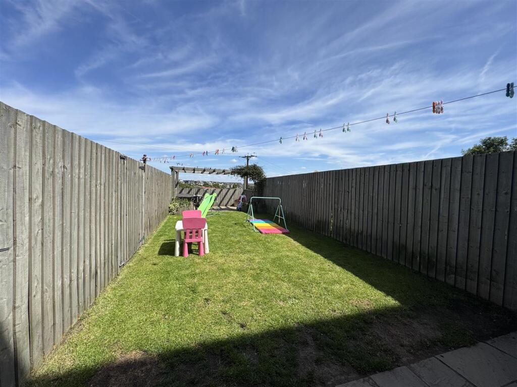 Additional image 19 of Dolphin Terrace Bradford