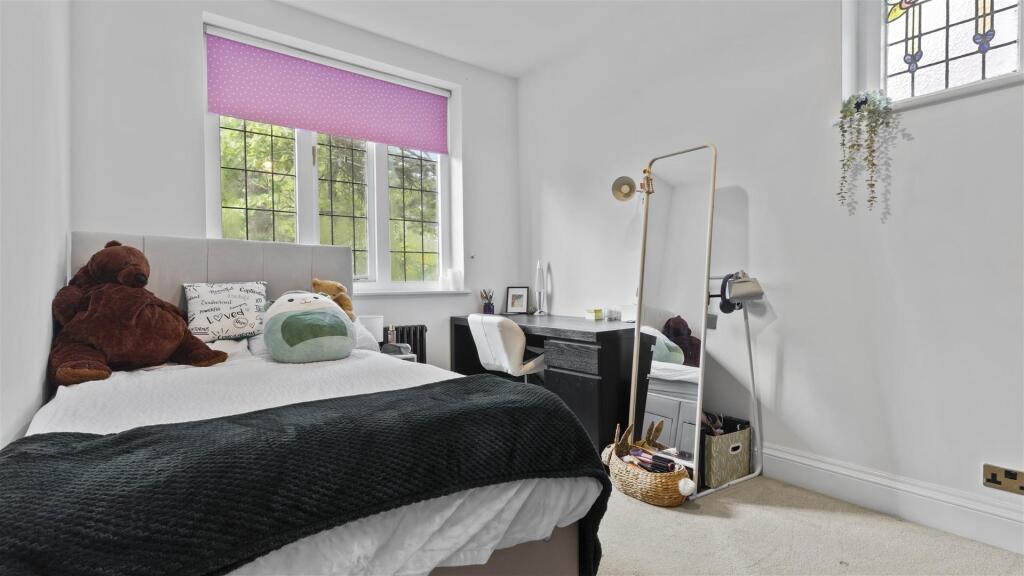 Additional image 21 of Leslie Road, Streetly, Sutton Coldfield