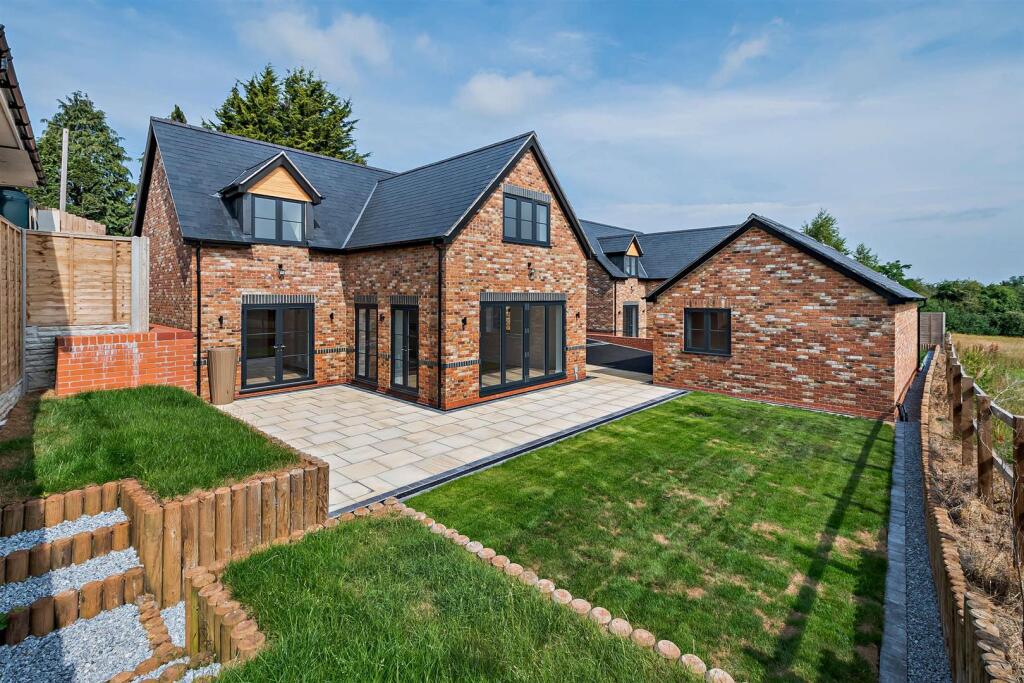 Additional image 34 of 2, Wells Cottage, Wootton Wawen, B95