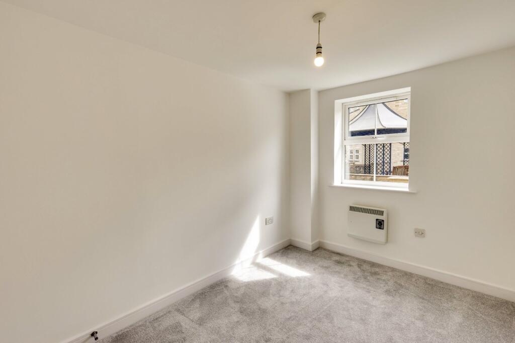 Additional image 12 of Waters Walk, Apperley Bridge, Bradford, West Yorkshire, BD10