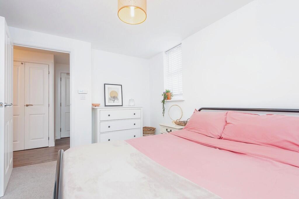 Additional image 10 of Heathfield Lane, Birkenshaw, Bradford