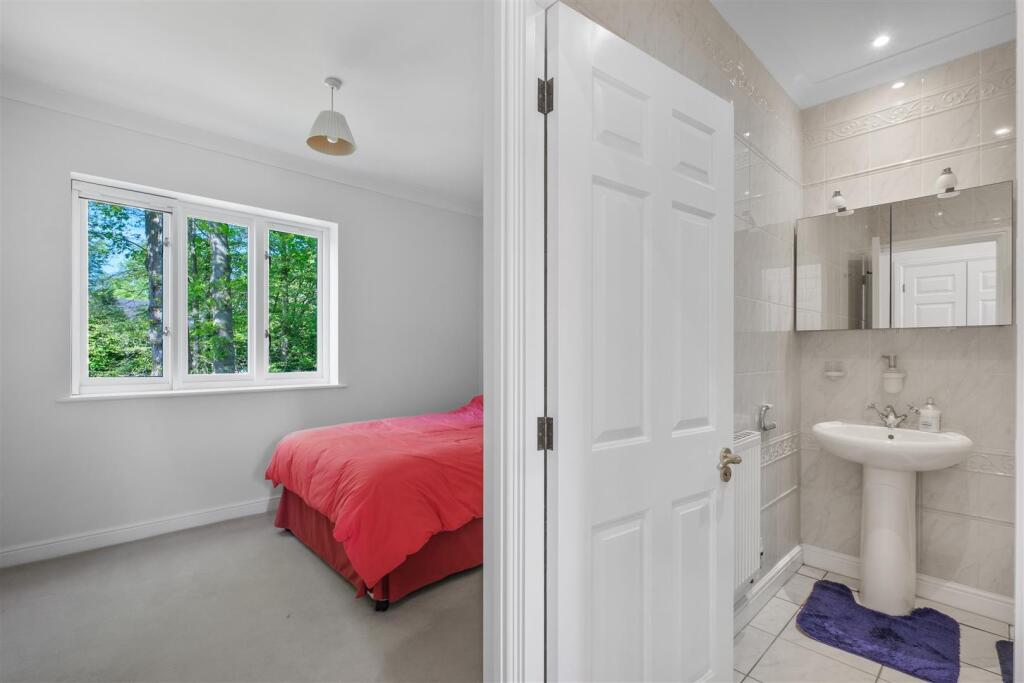 Additional image 42 of Selwyn Walk, Little Aston, Sutton Coldfield