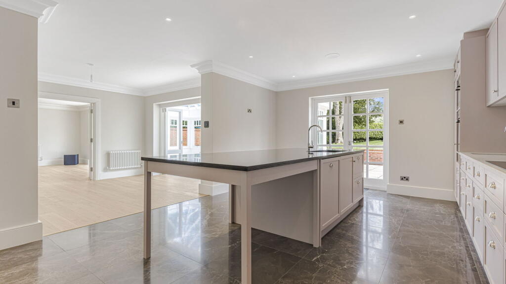 Additional image 4 of Roman Grange, Little Aston Park