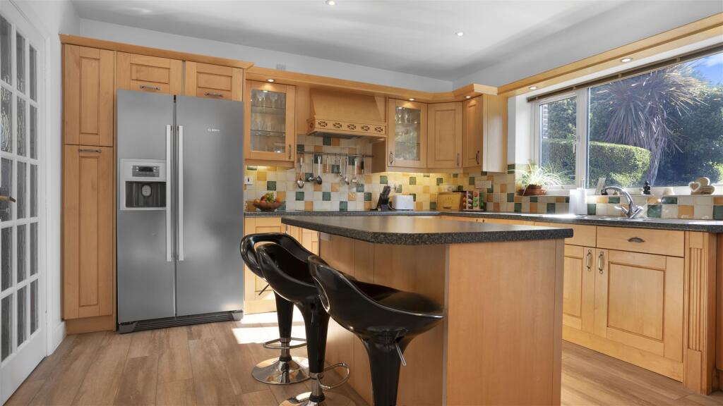 Additional image 7 of Green Lanes, Wylde Green, Sutton Coldfield