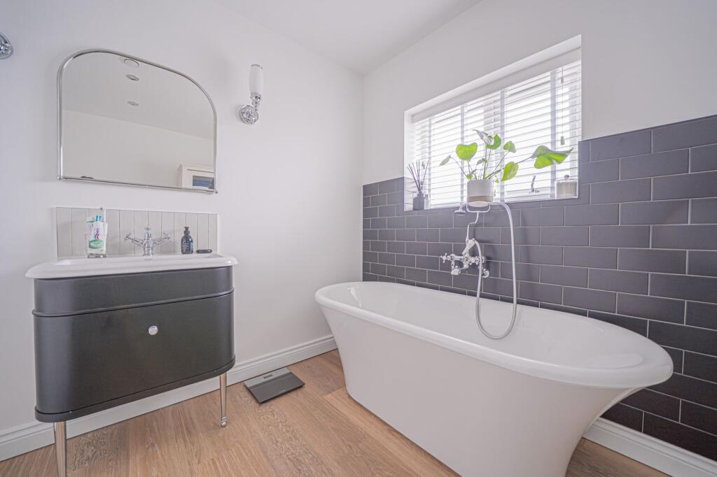 Additional image 23 of Besbury Close, Dorridge, B93