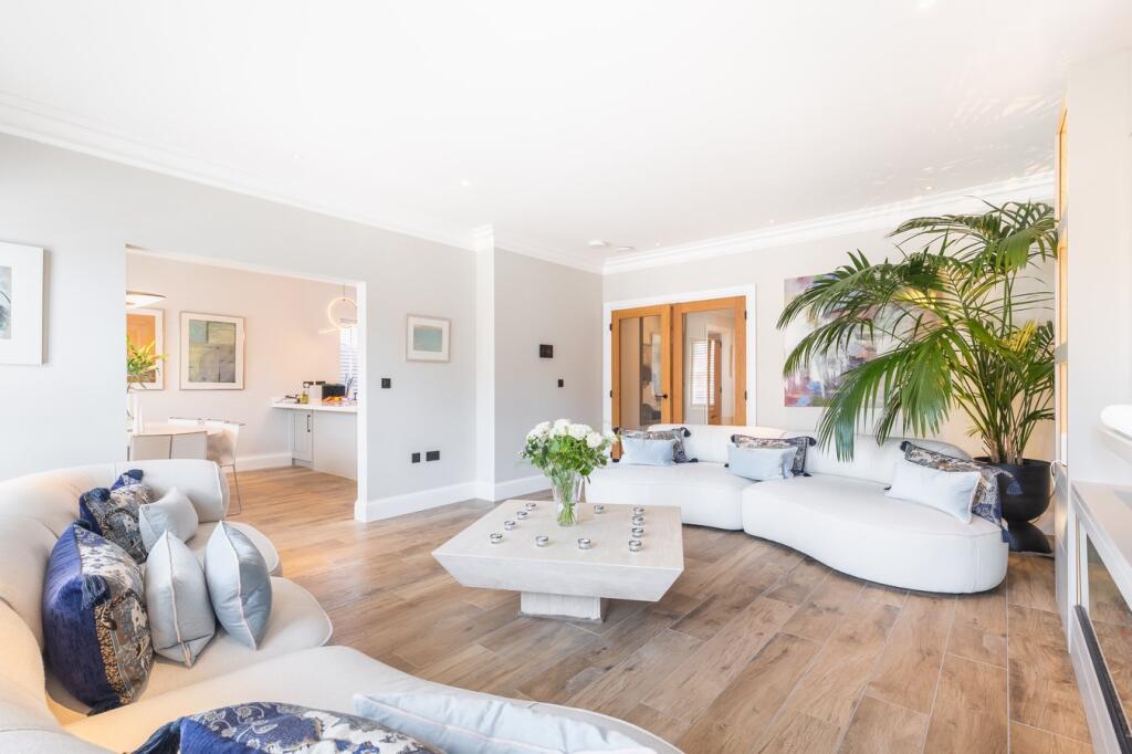 Additional image 5 of High Street, Henley in Arden, Warwickshire, B95