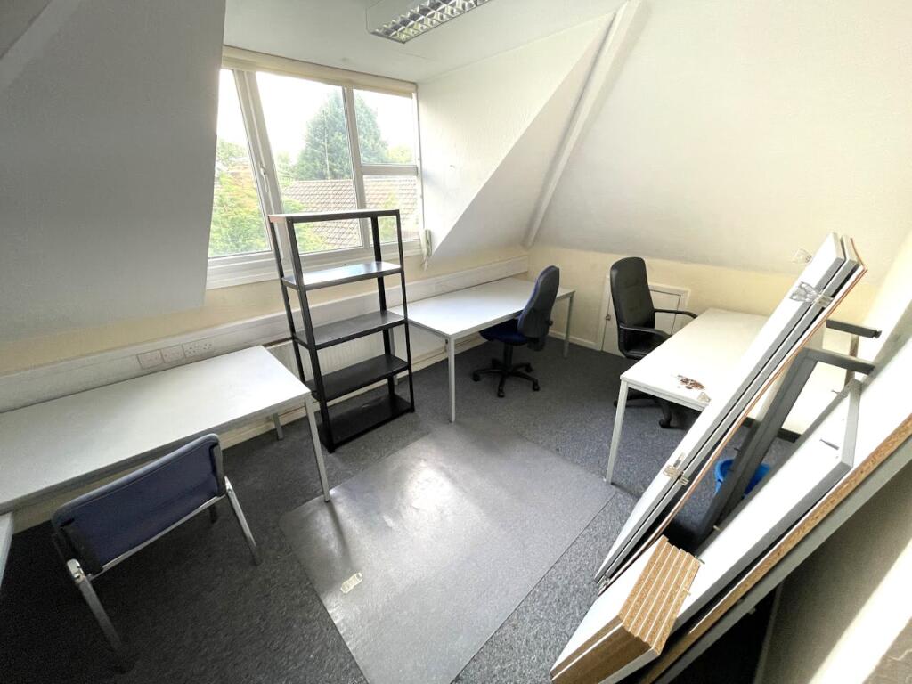 Additional image 8 of 966 Old Lode Lane, Solihull, B92 8LN