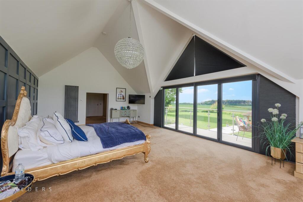 Additional image 32 of Clifton Road, No Mans Heath, Tamworth