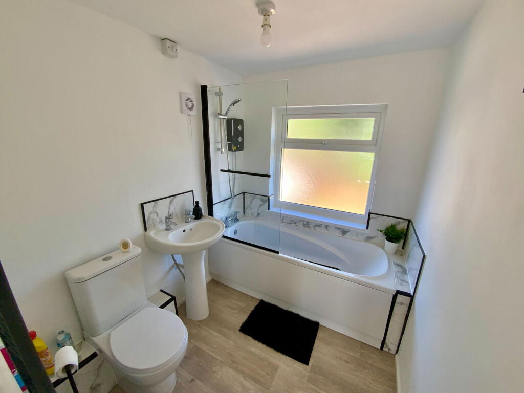 Additional image 9 of ROWLEY REGIS, Petersfield Drive