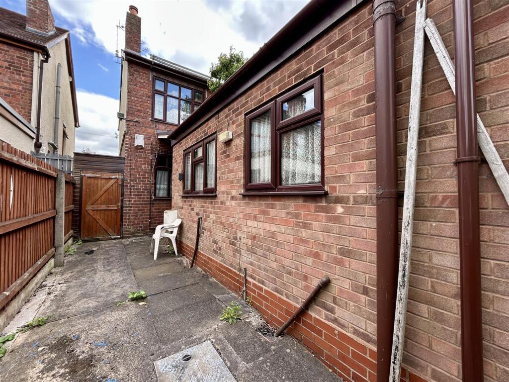 Additional image 18 of Beauty Bank, Cradley Heath