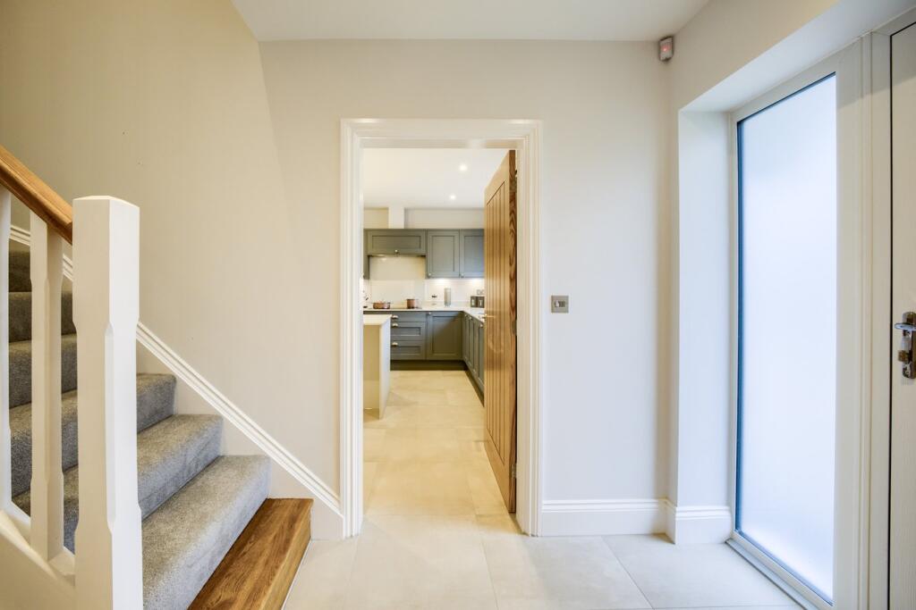 Additional image 12 of Lyttleton Gate, Studley, Warwickshire, B80