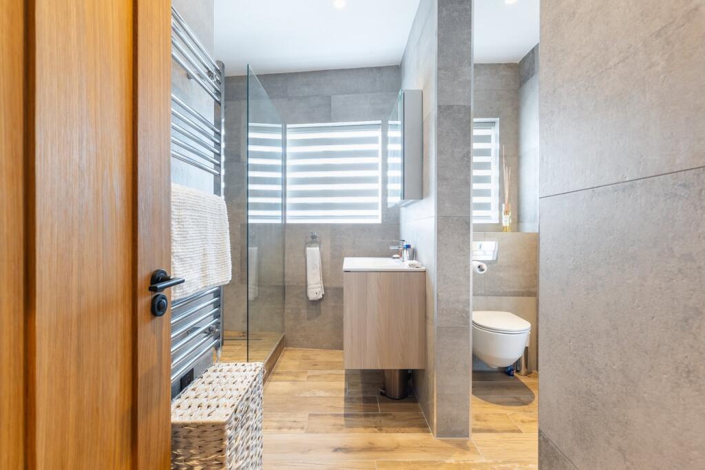 Additional image 18 of High Street, Henley in Arden, Warwickshire, B95