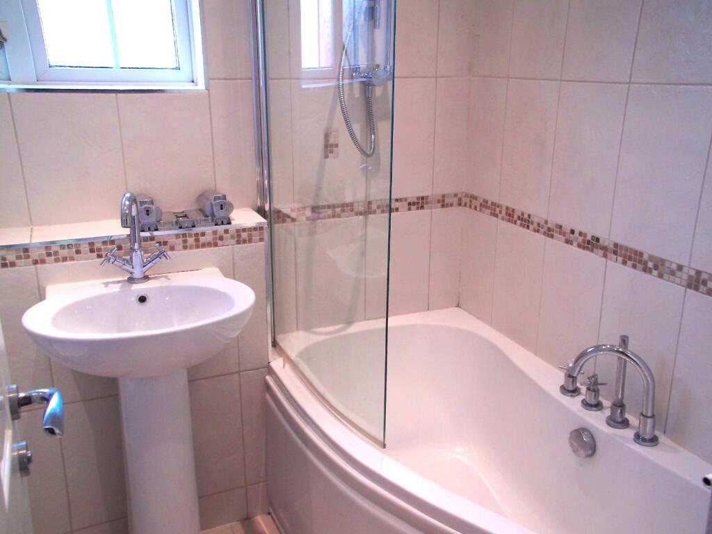 Additional image 9 of Spenser Walk, Catshill, Bromsgrove, Worcestershire, B61