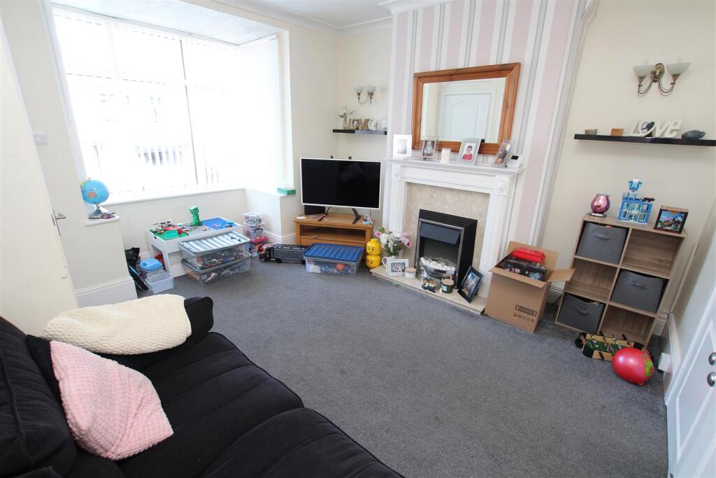 Additional image 2 of Thornhill Grove, Shipley