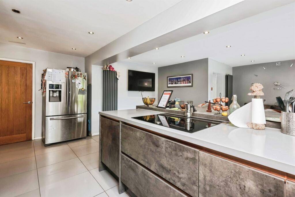 Additional image 20 of Princess Crescent, Halesowen