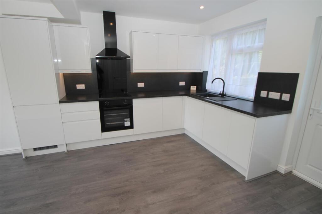 Additional image 6 of Birmingham Road, Rowley Regis