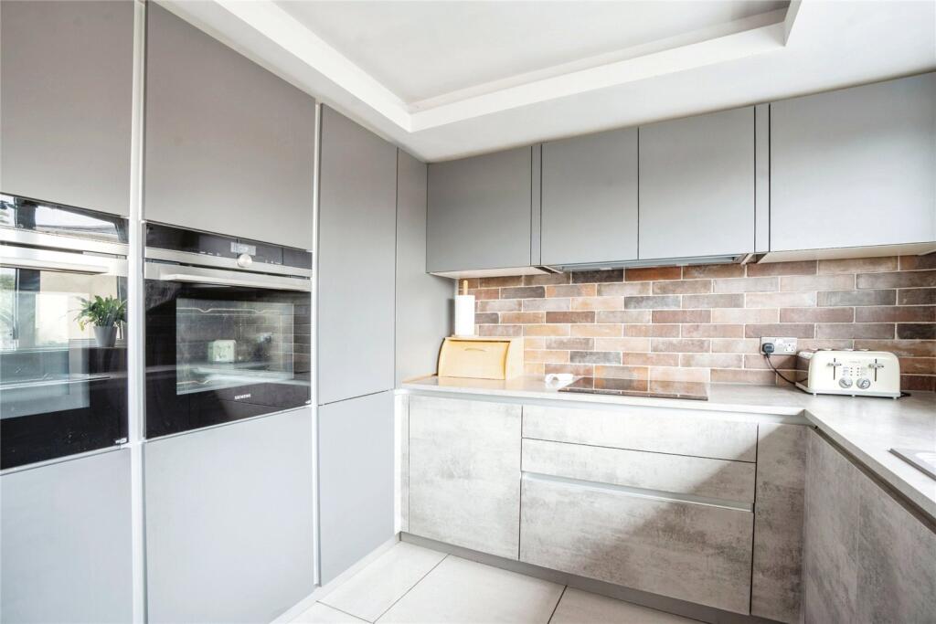 Additional image 9 of Essex Avenue, Burnley, Lancashire, BB12